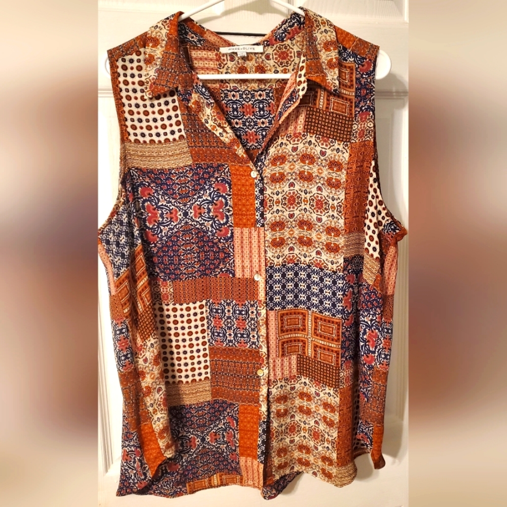 Nice Ladies Sleeveless Blouse